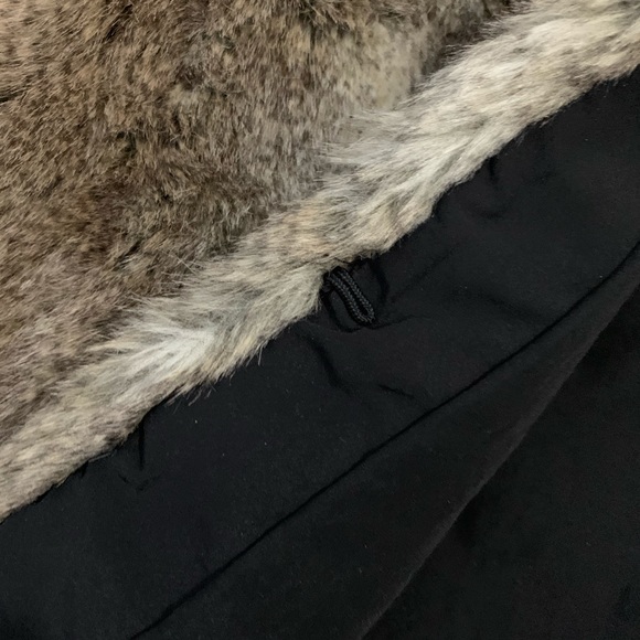 Faux fur vest - Picture 5 of 5